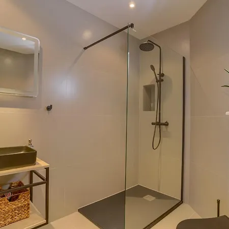 Luxury Nest Maretta & Oliva アパート Medvinjak