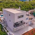 Luxury Nest Maretta & Oliva Apartamento Medvinjak