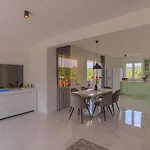 Luxury Nest Maretta & Oliva Apartamento Medvinjak