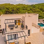 Luxury Nest Maretta & Oliva * Medvinjak