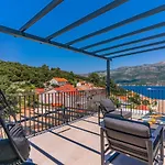 Apartamento Luxury Nest Maretta & Oliva *