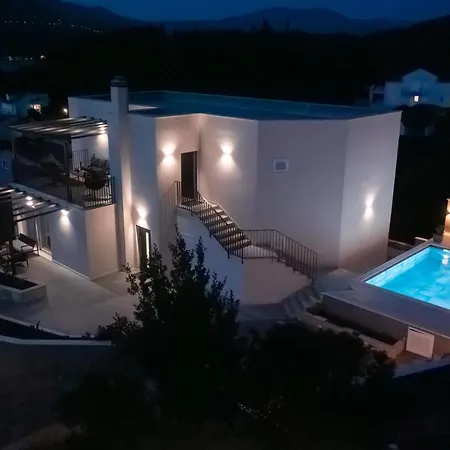 Luxury Nest Maretta&oliva Medvinjak