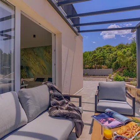 Luxury Nest Maretta & Oliva Medvinjak