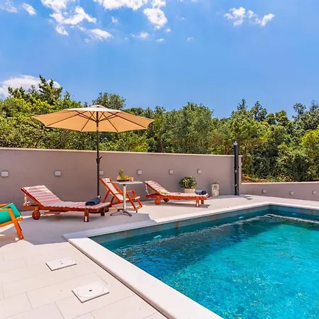דירה Luxury Nest Maretta & Oliva