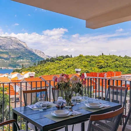 Luxury Nest Maretta & Oliva Apartment Medvinjak