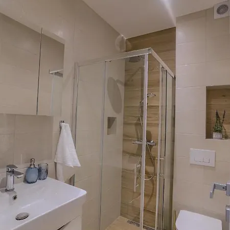 דירה Luxury Nest Maretta & Oliva