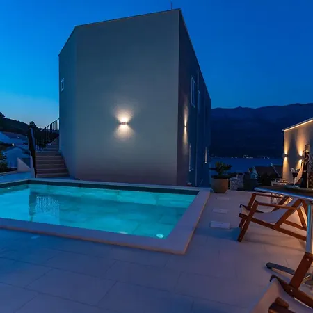 Luxury Nest Maretta & Oliva Apartment *
