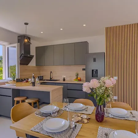 Apartment Luxury Nest Maretta & Oliva