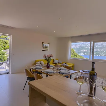 Luxury Nest Maretta & Oliva Apartmán *